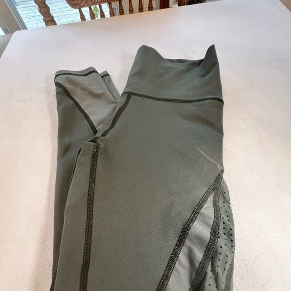 aerie Pants - Aerie olive green high waisted Move leggings